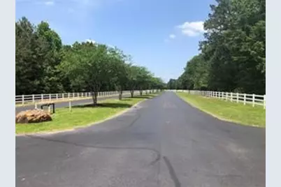 28200 Horse Shoe Lane, Waller, TX 77484 - Photo 3