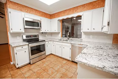 6235 Navajo Trail, Beaumont, TX 77708 - Photo 7