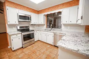 6235 Navajo Trail, Beaumont, TX 77708 - Photo 7