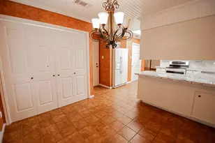 6235 Navajo Trail, Beaumont, TX 77708 - Photo 11