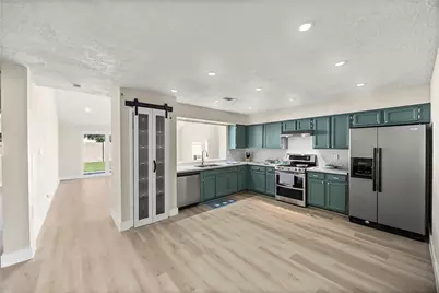 10814 Village Trail Drive, Houston, TX 77065 - Photo 3