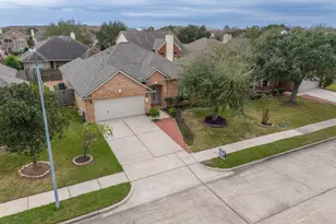 1318 Diamante Dr, Pasadena, TX 77504 - Photo 1