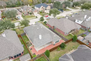 1318 Diamante Dr, Pasadena, TX 77504 - Photo 7