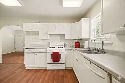 2427 Pearland Avenue, Pearland, TX 77581 - Photo 7