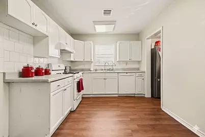 2427 Pearland Avenue, Pearland, TX 77581 - Photo 9