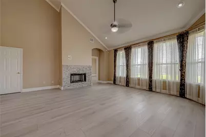 14026 Shamrock Park Lane, Sugar Land, TX 77498 - Photo 15