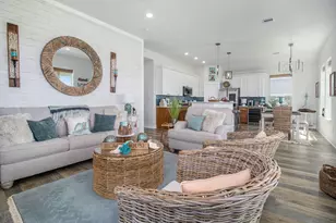 18315 Warrior Rd, Galveston, TX 77554 - Photo 11