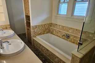 2709 Albans Rd, West University Place, TX 77005 - Photo 25