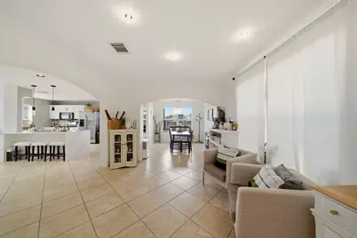 5722 Tiger Lilly Way, Houston, TX 77085 - Photo 7