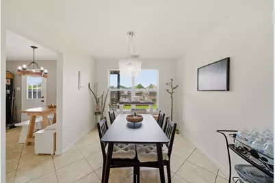 5722 Tiger Lilly Way, Houston, TX 77085 - Photo 9