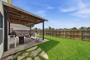 5722 Tiger Lilly Way, Houston, TX 77085 - Photo 33