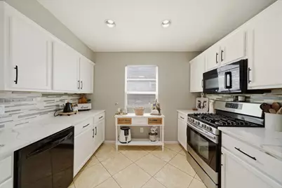 5722 Tiger Lilly Way, Houston, TX 77085 - Photo 13