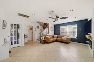 5722 Tiger Lilly Way, Houston, TX 77085 - Photo 9