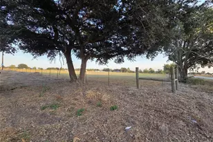 31954 Rochen Rd Waller Tx, Waller, TX 77484 - Photo 3