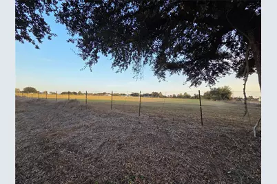 31954 Rochen Rd Waller Tx, Waller, TX 77484 - Photo 1