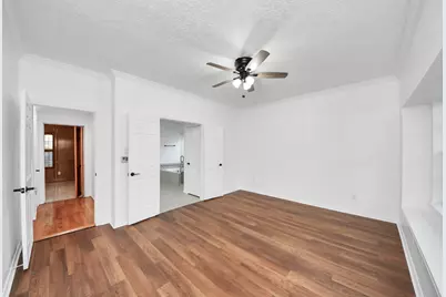 15919 Lake Lodge Drive, Houston, TX 77062 - Photo 23