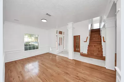 15919 Lake Lodge Drive, Houston, TX 77062 - Photo 5