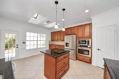 15919 Lake Lodge Drive, Houston, TX 77062 - Photo 17