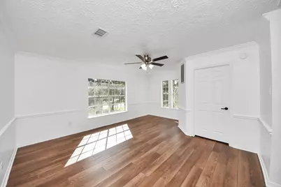 15919 Lake Lodge Drive, Houston, TX 77062 - Photo 37