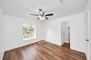 15919 Lake Lodge Dr, Houston, TX 77062 - Photo 35