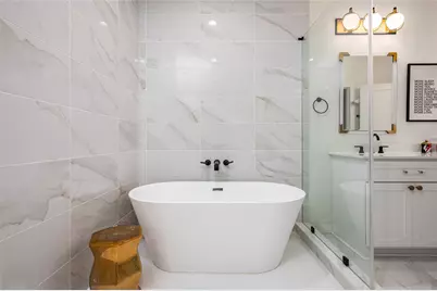 1747 Ojeman Spring Lane, Houston, TX 77055 - Photo 13