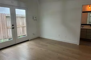 1747 Ojeman Spring Ln, Houston, TX 77055 - Photo 15