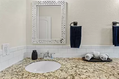 6031 McKnight Street, Houston, TX 77035 - Photo 25