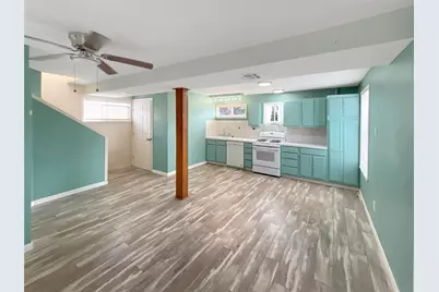 4815 8th Street, Bacliff, TX 77518 - Photo 5
