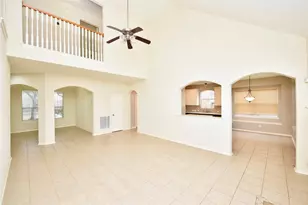 802 Hollyhock Dr, Stafford, TX 77477 - Photo 7