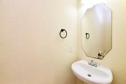 802 Hollyhock Drive, Stafford, TX 77477 - Photo 17