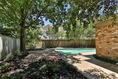 810 Herdsman Drive, Houston, TX 77079 - Photo 41