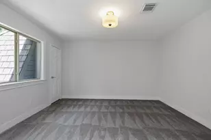 810 Herdsman Dr, Houston, TX 77079 - Photo 25