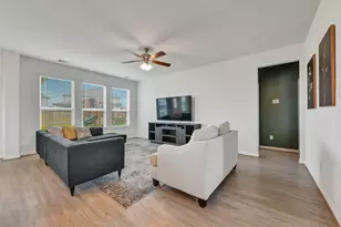 5330 Camerford Ct, Alvin, TX 77511 - Photo 15