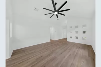 18710 Reynolds Park Drive, Katy, TX 77449 - Photo 9