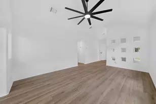 18710 Reynolds Park Dr, Katy, TX 77449 - Photo 9