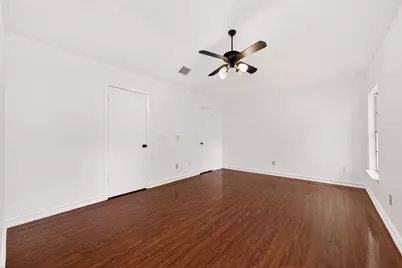 42 Rockridge Drive, The Woodlands, TX 77381 - Photo 19