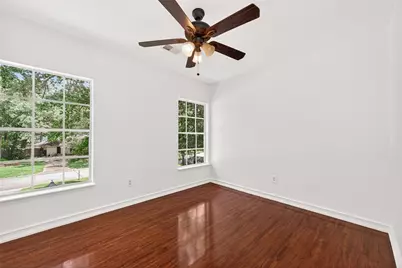 42 Rockridge Drive, The Woodlands, TX 77381 - Photo 25