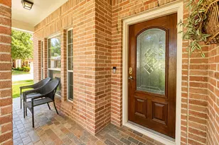 25203 Bright Hollow Ln, Katy, TX 77494 - Photo 3