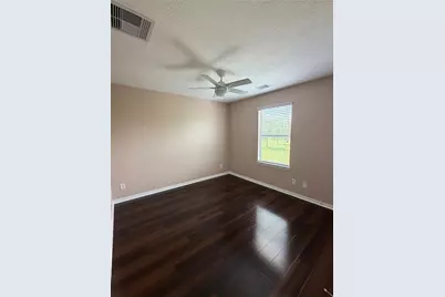 7034 Sun Creek Drive, Hitchcock, TX 77563 - Photo 25