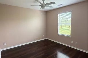 7034 Sun Creek Dr, Hitchcock, TX 77563 - Photo 25