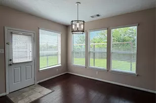 7034 Sun Creek Dr, Hitchcock, TX 77563 - Photo 7