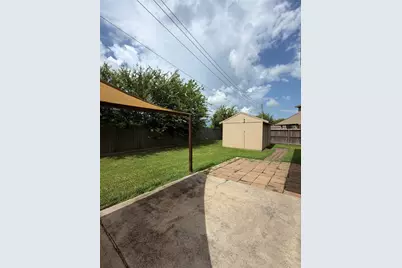 7034 Sun Creek Drive, Hitchcock, TX 77563 - Photo 35