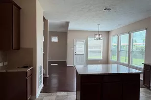 7034 Sun Creek Dr, Hitchcock, TX 77563 - Photo 15
