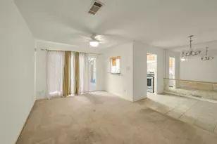 9662 Westview Dr, Houston, TX 77055 - Photo 7