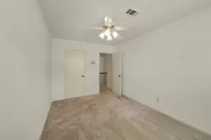 9662 Westview Dr, Houston, TX 77055 - Photo 25