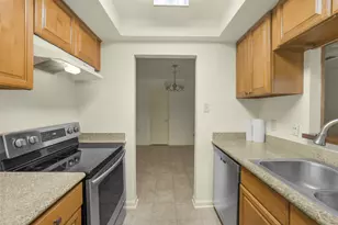 9662 Westview Dr, Houston, TX 77055 - Photo 15