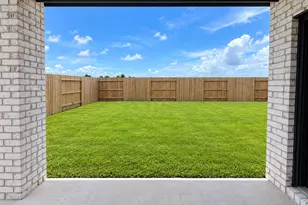 6819 Papillon Ln, Needville, TX 77461 - Photo 31
