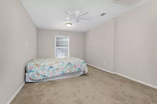 99 Main St, Huntsville, TX 77340 - Photo 21