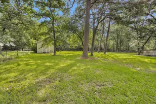 99 Main St, Huntsville, TX 77340 - Photo 39