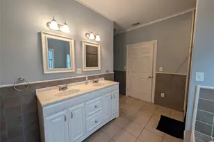 621 County Rd 356, Kenedy, TX 78119 - Photo 37